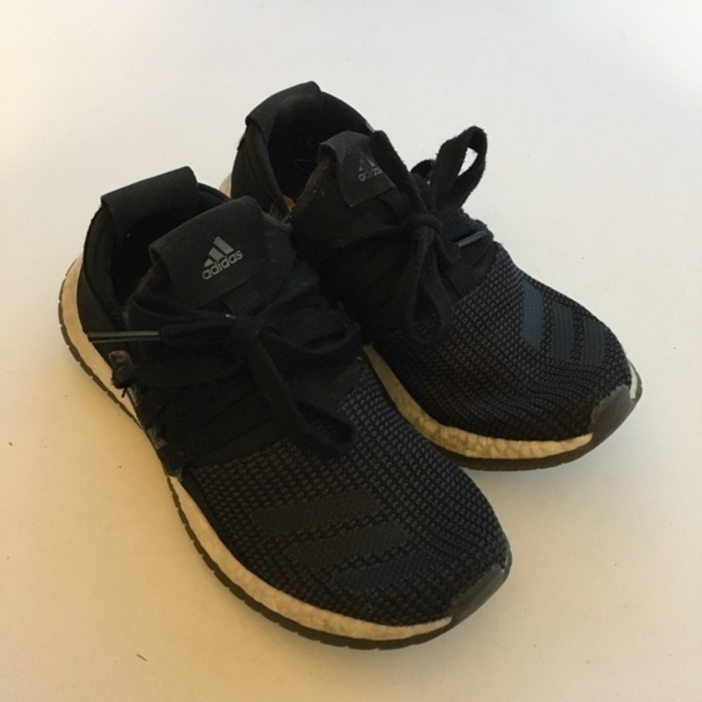 ADIDAS PURE BOOST‎ RBL RUNNING SHOES - Picture 3 of 7